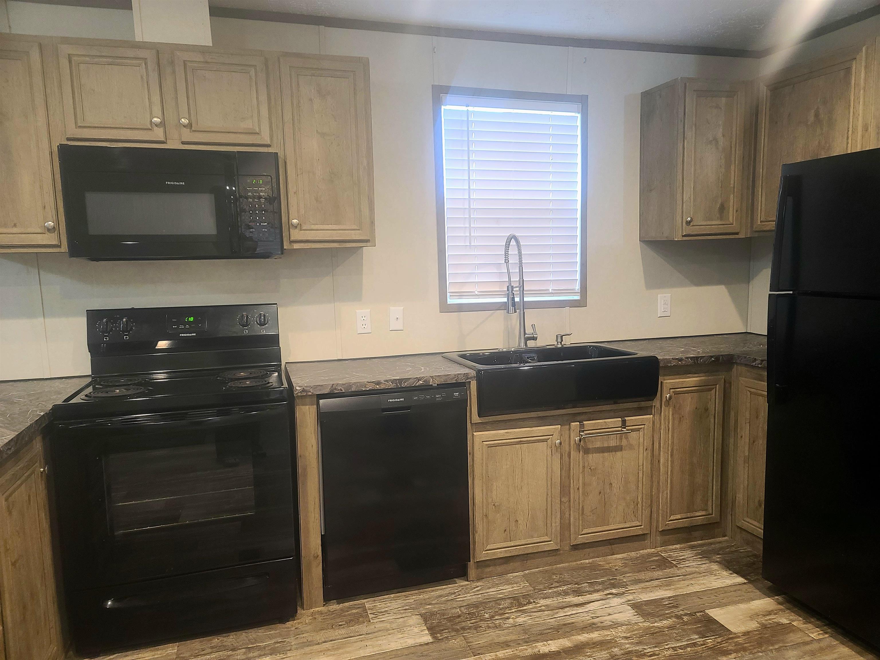 2410 Lawton Road Selmer, TN 38375 - Photo 3 of 21 Gallery Image 3