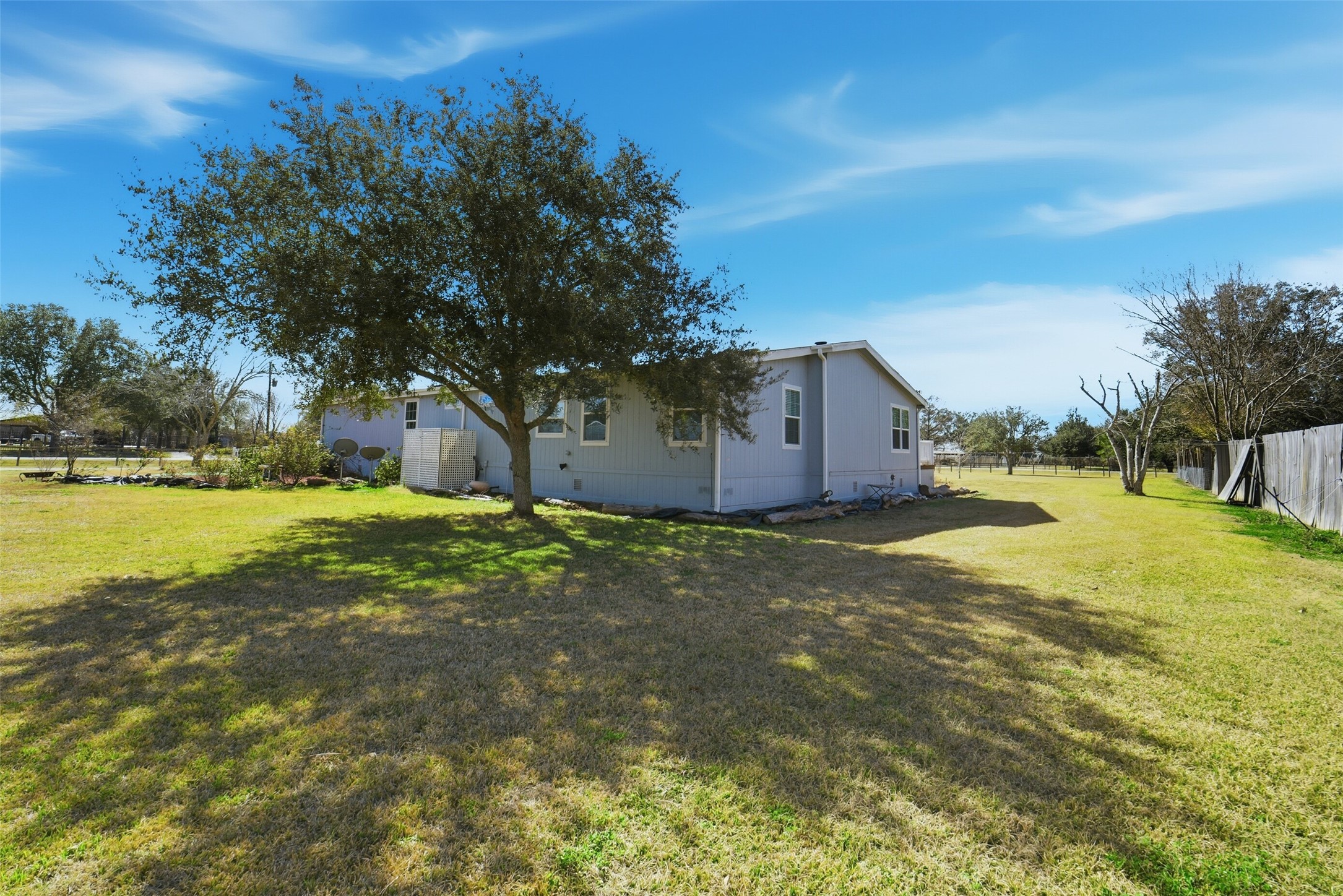 4007 Nancy Lane, Unit C546B Rosharon, TX 77583 - Photo 47 of 50 a view of a house with a yard