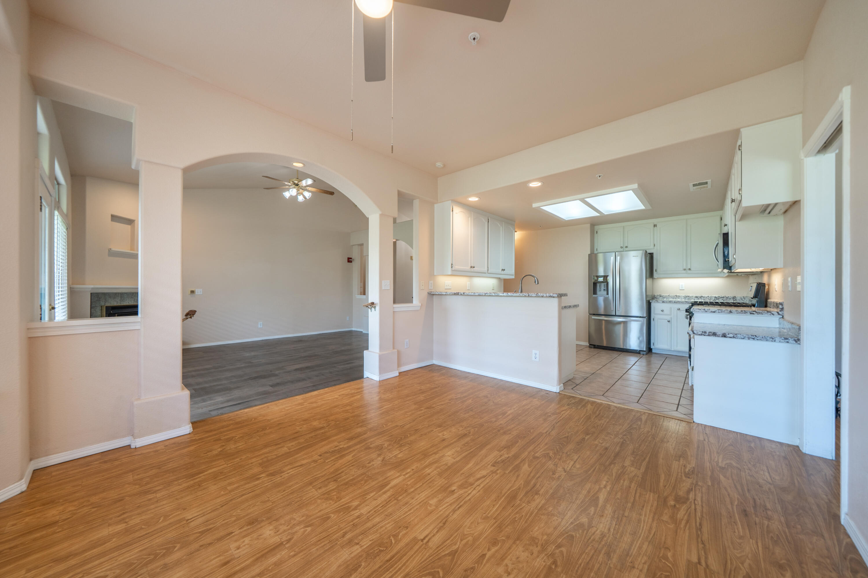 3438 Showboat Court Redding, CA 96003 - Photo 16 of 63 3438 Showboat Ct-16