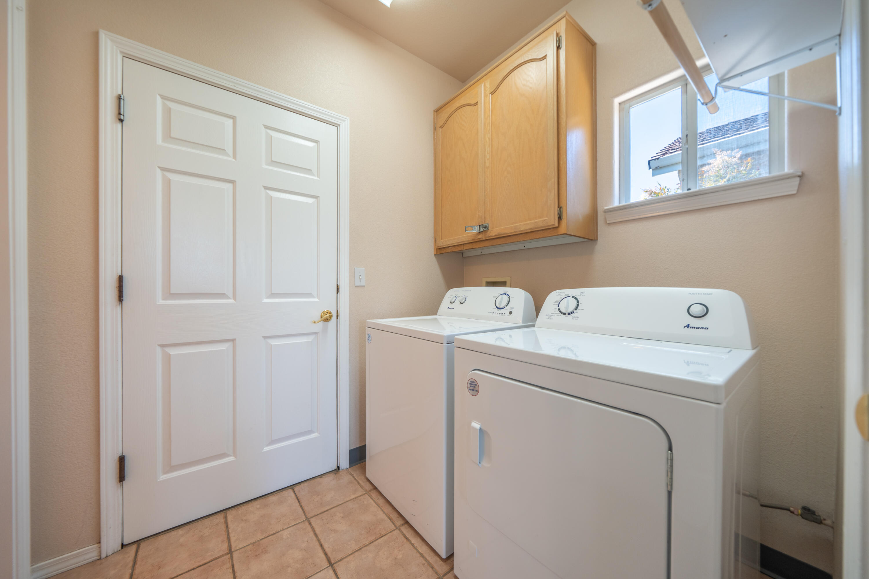 3438 Showboat Court Redding, CA 96003 - Photo 39 of 63 3438 Showboat Ct-39