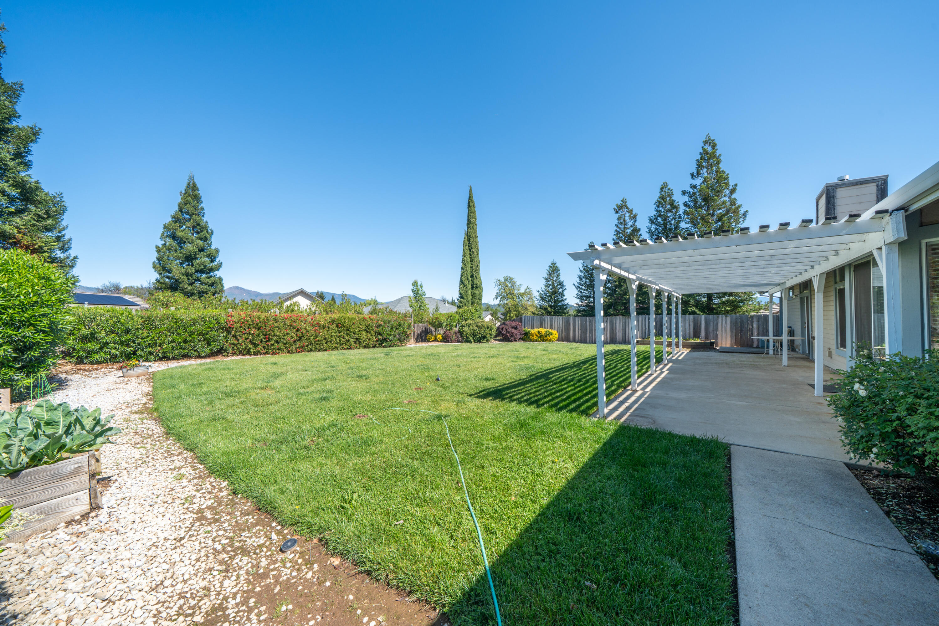 3438 Showboat Court Redding, CA 96003 - Photo 50 of 63 3438 Showboat Ct-53