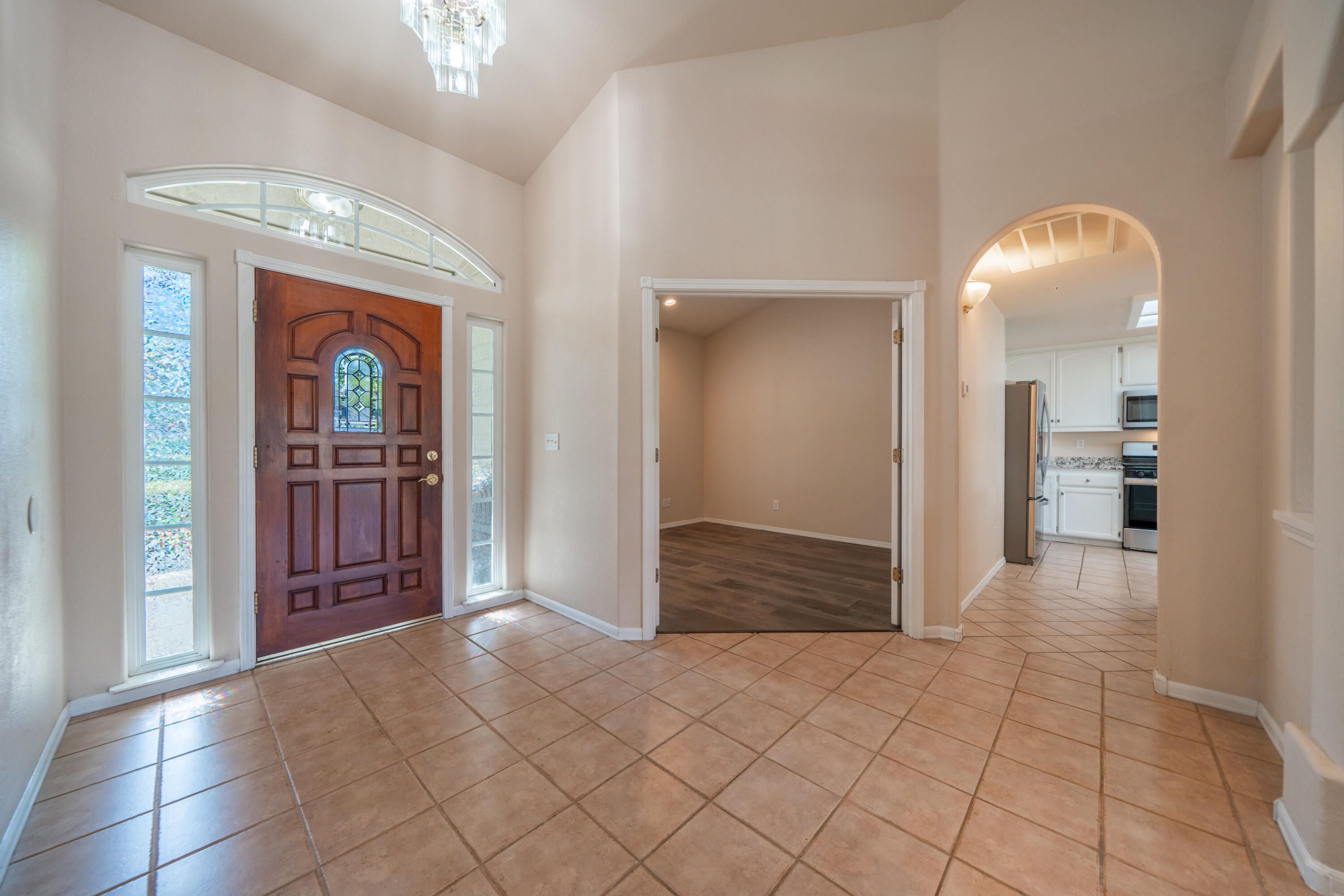 3438 Showboat Court Redding, CA 96003 - Photo 9 of 63 3438 Showboat Ct-9