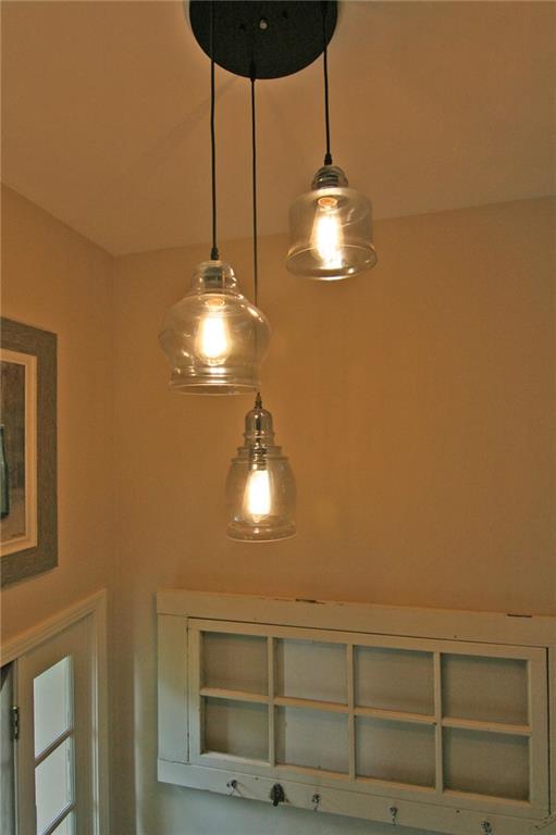 538 Center Church Road Canonsburg, PA 15317 - Photo 4 of 25 Updated lighting in the entry...