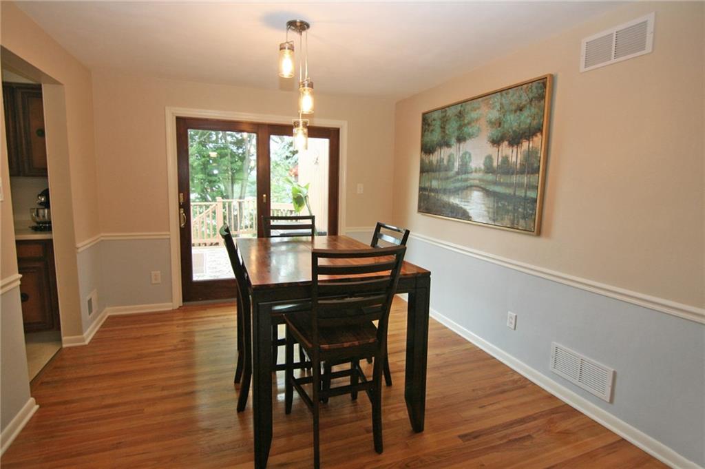 538 Center Church Road Canonsburg, PA 15317 - Photo 7 of 25 Imaging dinner parties or special occasion dinners!
