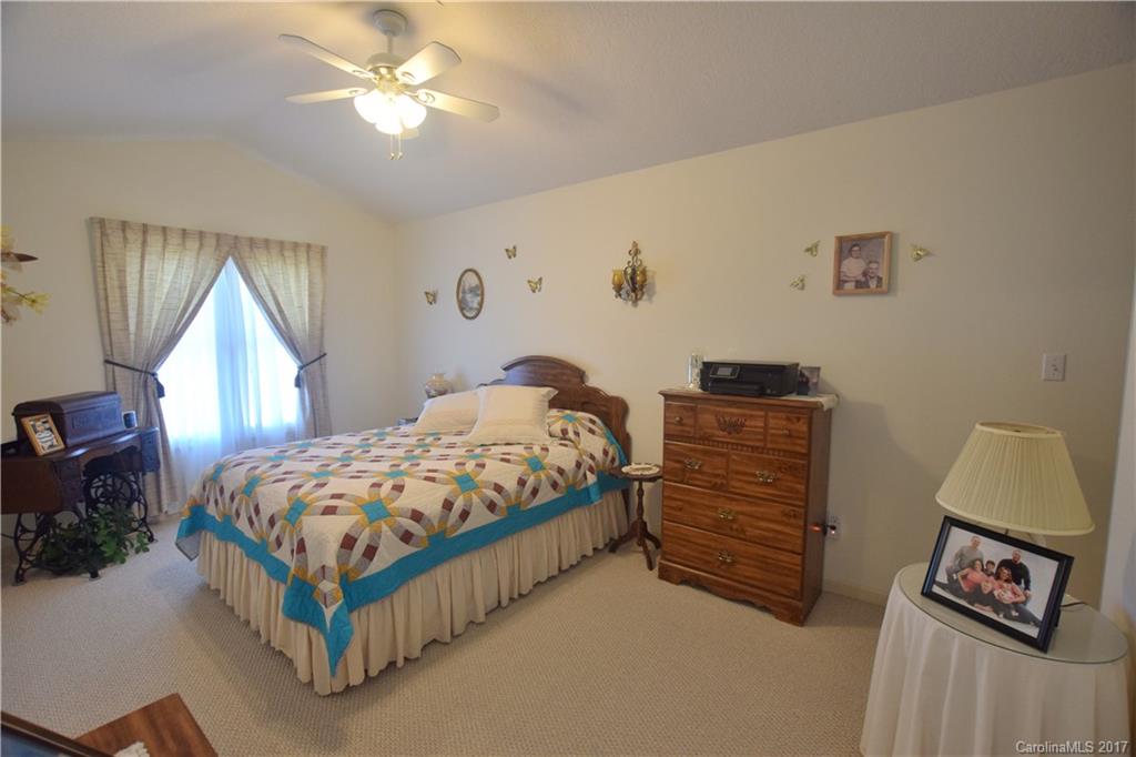 1336 Alexander Road Leicester, NC 28748 - Photo 9 of 21 Gallery Image 9