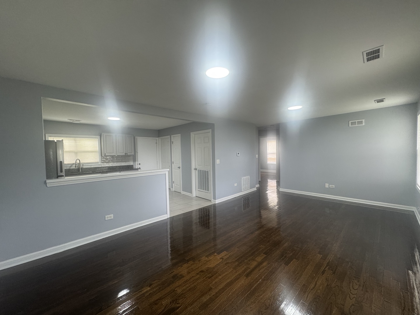 3602 Arthur Terrace Markham, IL 60428 - Photo 3 of 16