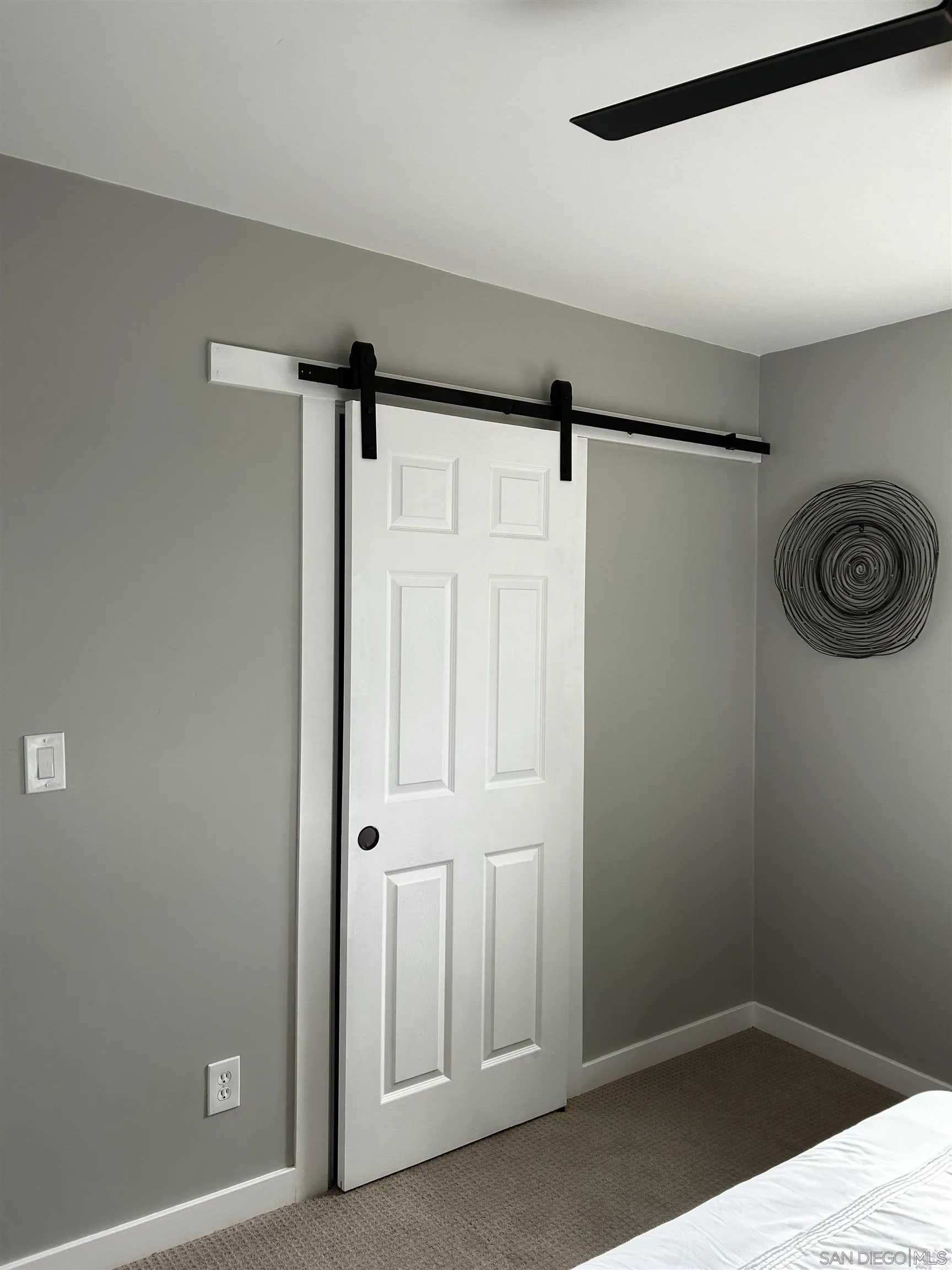 9136 Northcote Road Santee, CA 92071 - Photo 19 of 33 a view of a small space