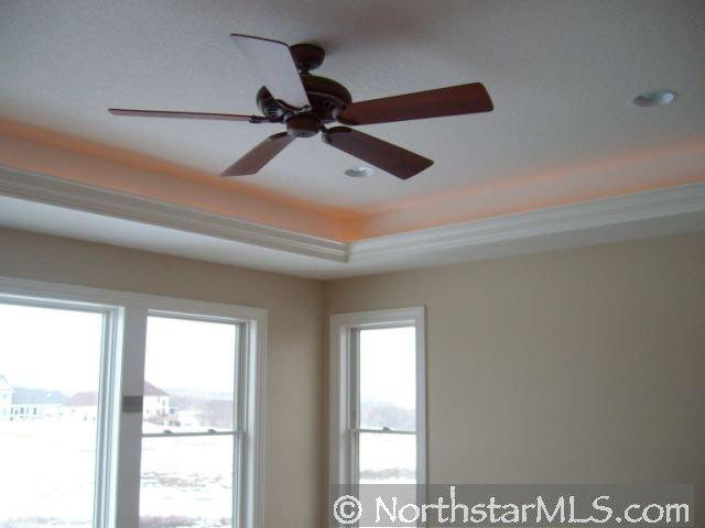 2055 Scenic View Lane Southwest Rochester, MN 55902 - Photo 4 of 10