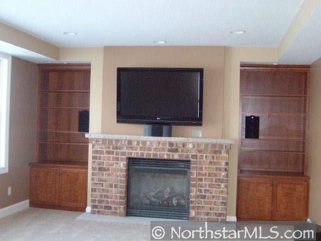 2055 Scenic View Lane Southwest Rochester, MN 55902 - Photo 7 of 10