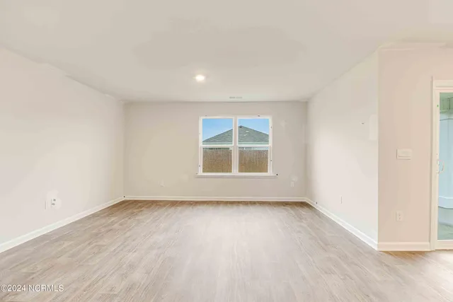 $322,990 | 414 Oak Knl Drive, Unit LOT 46, Jacksonville, NC 28540