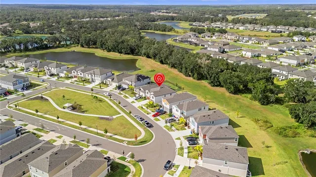 $615,000 | 14868 Summer Br Drive, Lithia, FL 33547