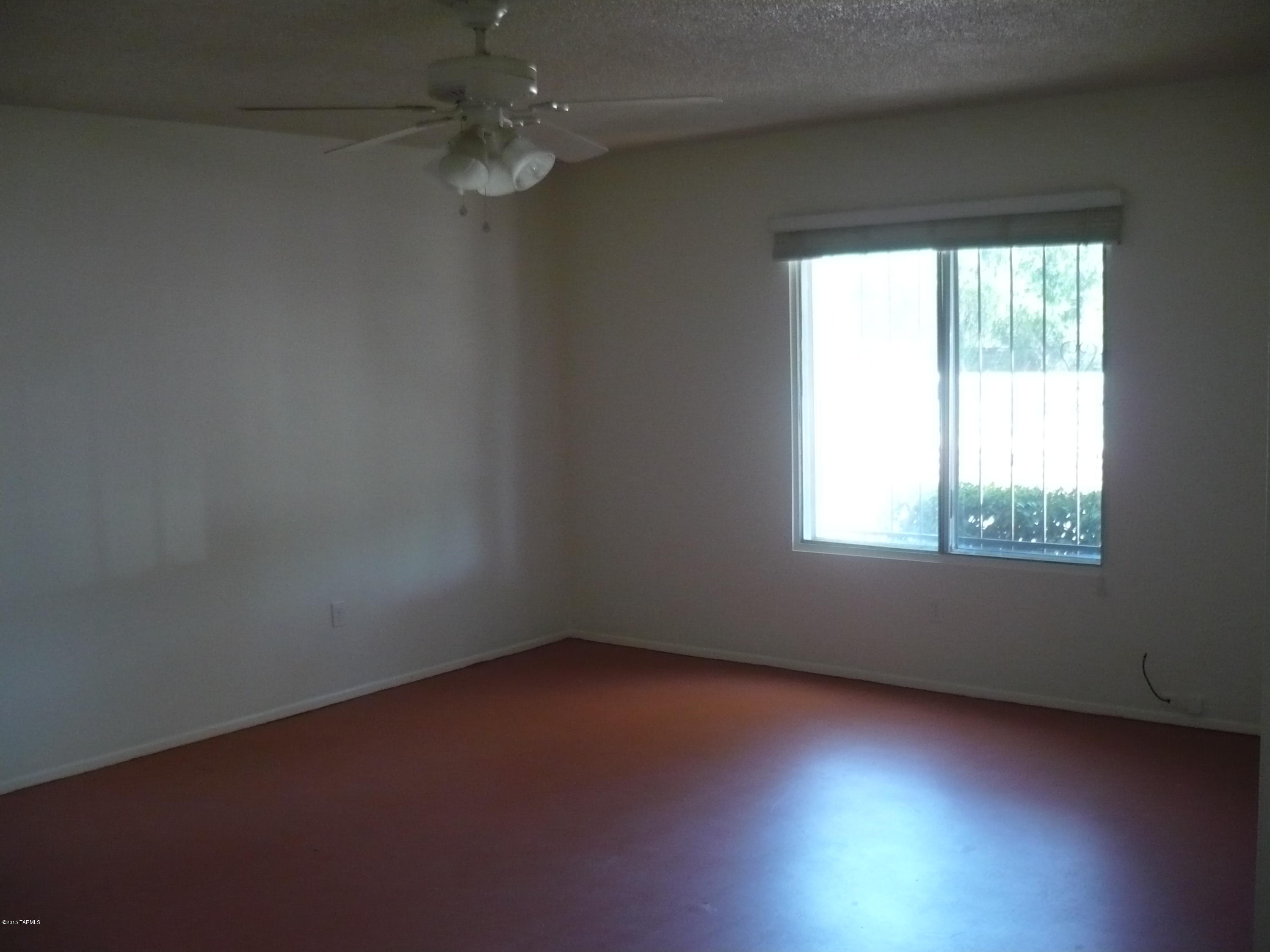 4460 East Fort Lowell Road Tucson, AZ 85712 - Photo 3 of 26 Gallery Image 3
