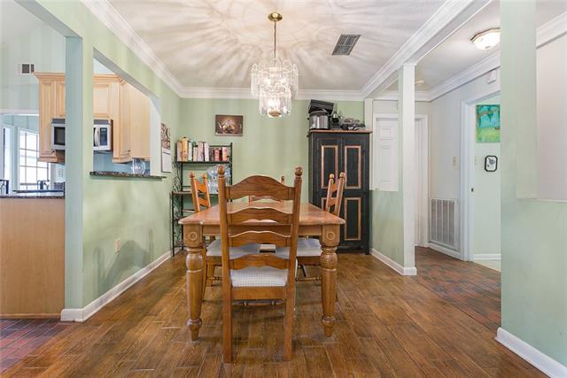 387 Cross Gates Boulevard Slidell, LA 70461 - Photo 4 of 22