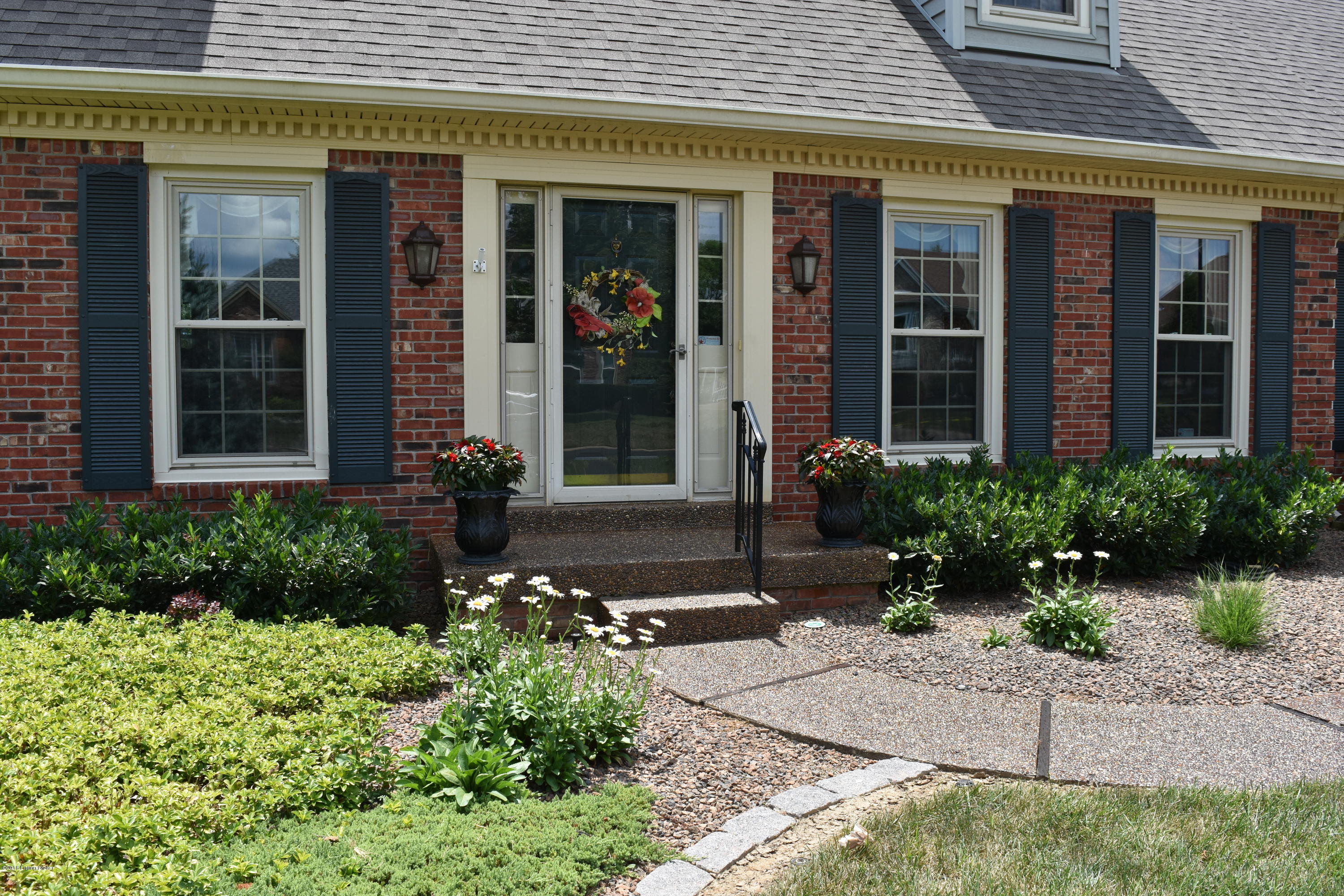 10414 Long Home Road Louisville, KY 40291 - Photo 3 of 55 DSC_3290