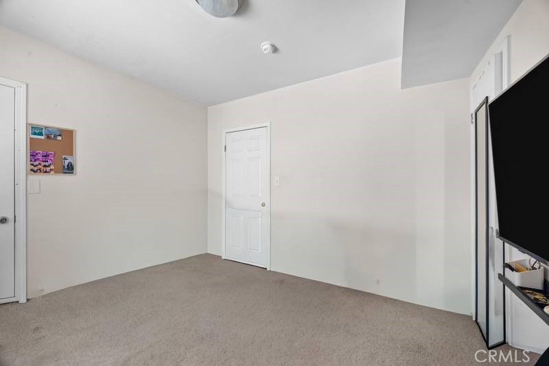 1686 South Rimpau Boulevard, Unit PRIMARY RO Los Angeles, CA 90019 - Photo 6 of 11