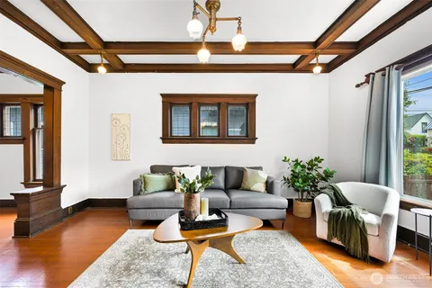 $664,000 | 905 East Maple Street, Bellingham, WA 98225
