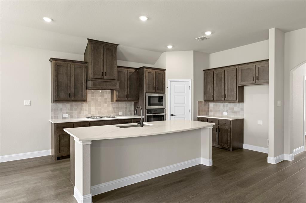 238 Harmony Avenue Forney, TX 75126 - Photo 5 of 27 DFW-Lovers Landing-Concept 2267-238 Harmony Avenue-Kitchen2-Risewell Homes