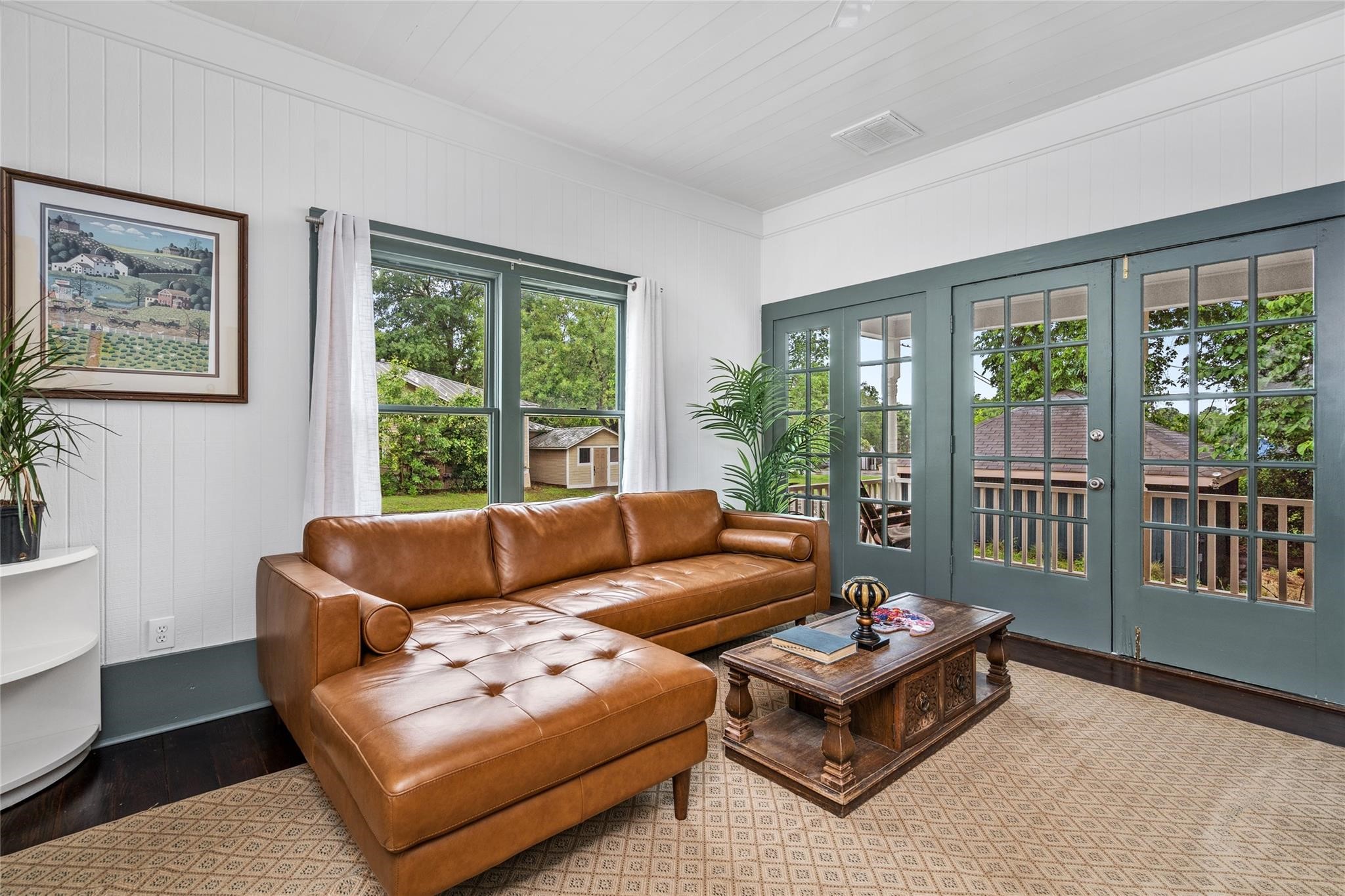 806 East Main Street Bellville, TX 77418 - Photo 15 of 38 a living room with furniture and a large window