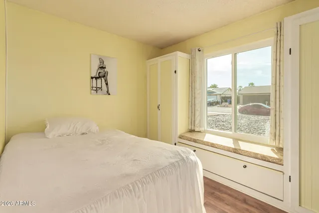 $399,990 | 4826 West Wagoner Road, Glendale, AZ 85308