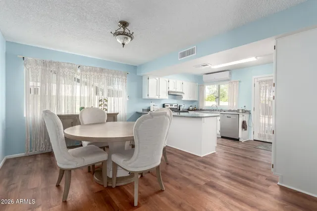 $399,990 | 4826 West Wagoner Road, Glendale, AZ 85308