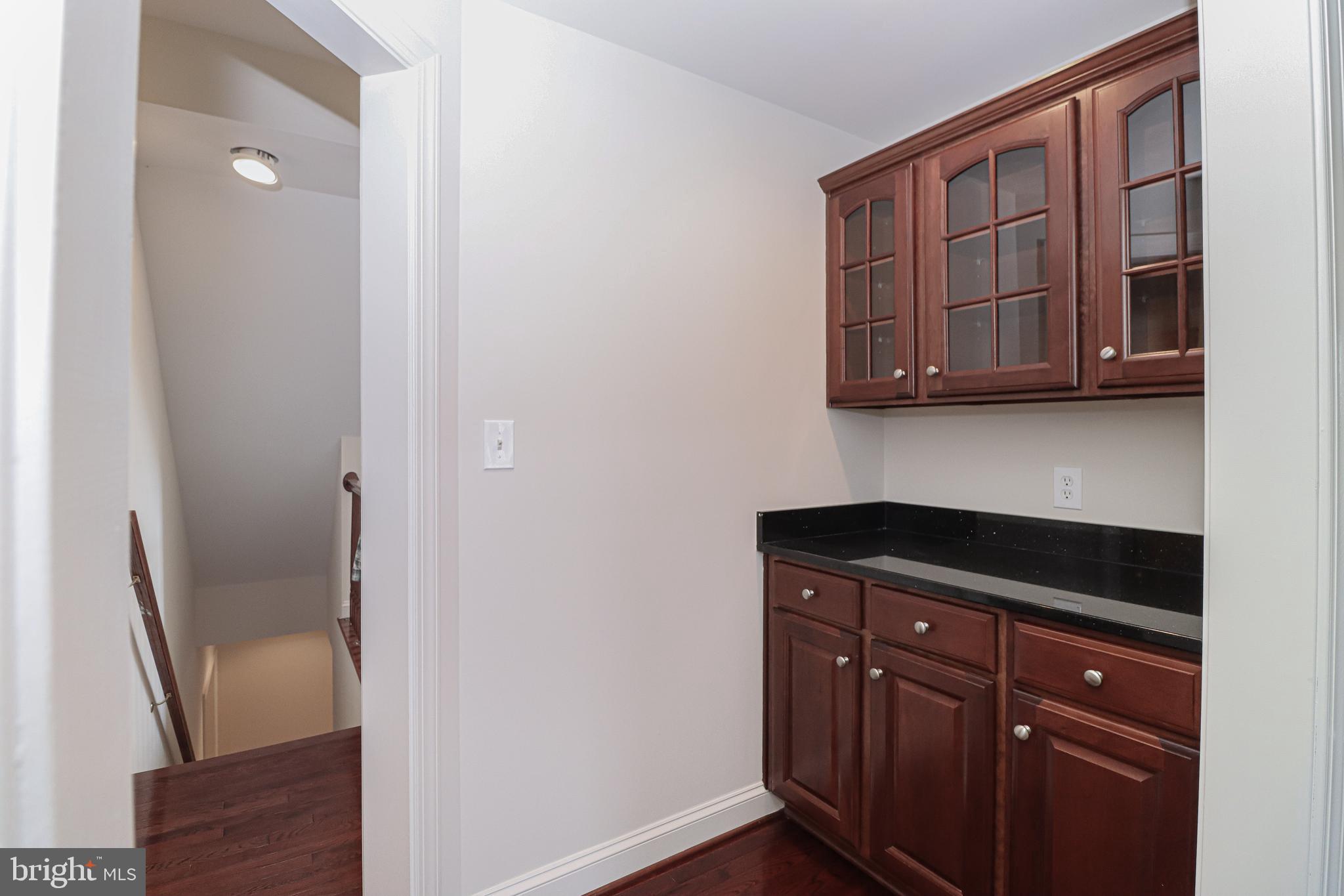 43471 Mountcastle Drive Chantilly, VA 20152 - Photo 11 of 79