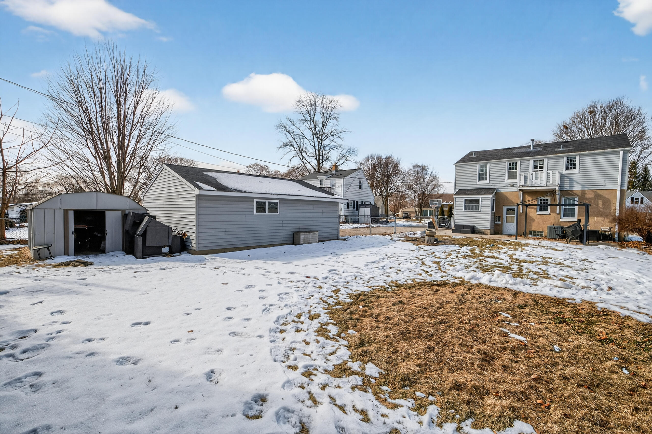 3360 South 65th Street Milwaukee, WI 53219 - Photo 27 of 30 Yard