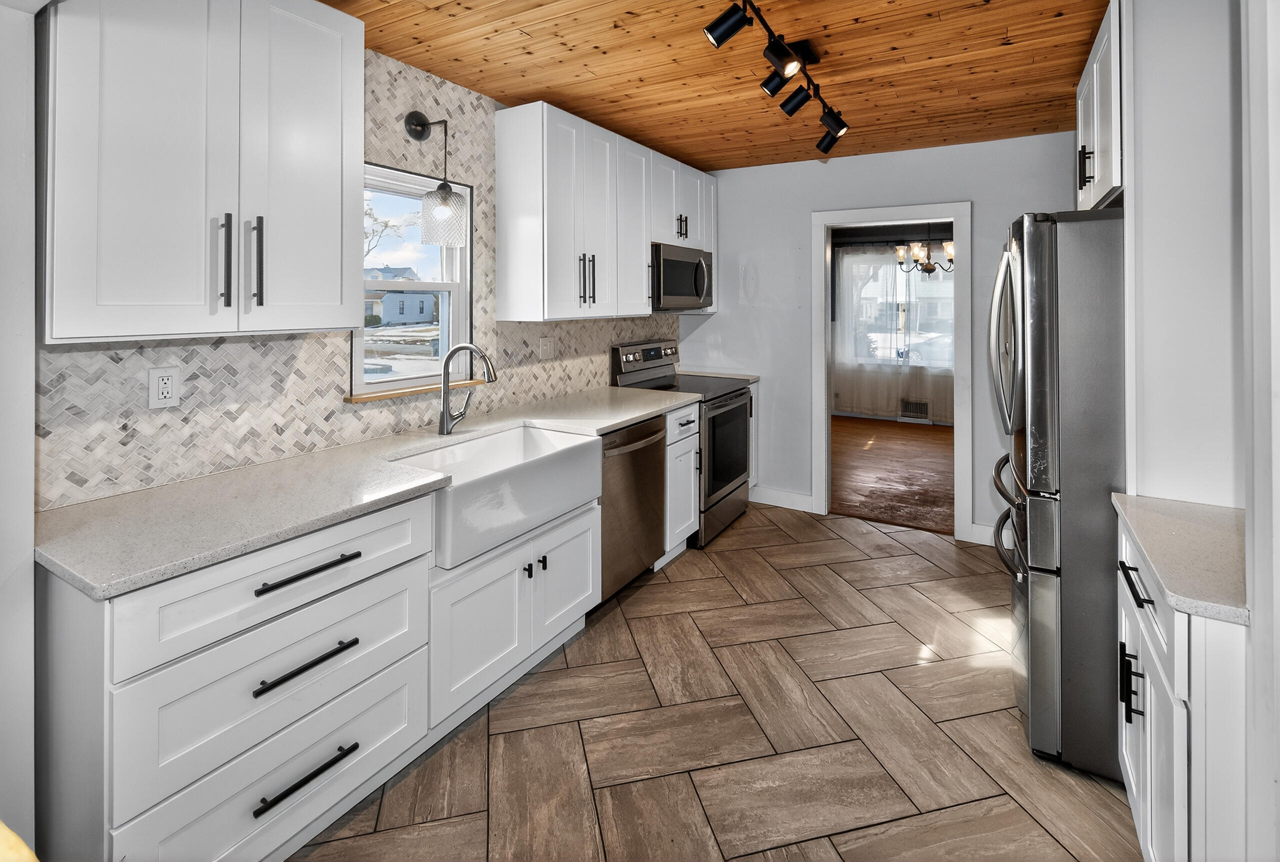 3360 South 65th Street Milwaukee, WI 53219 - Photo 3 of 30 Kitchen