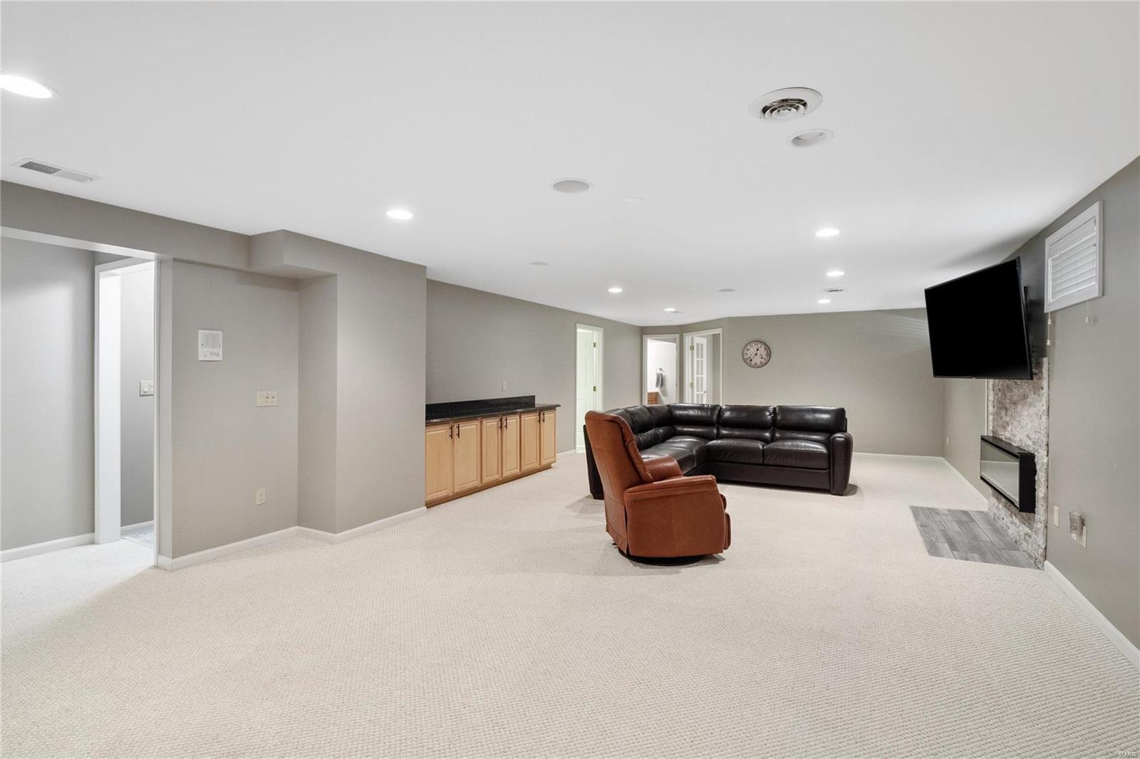 761 Stone Meadow Drive Chesterfield, MO 63005 - Photo 44 of 59