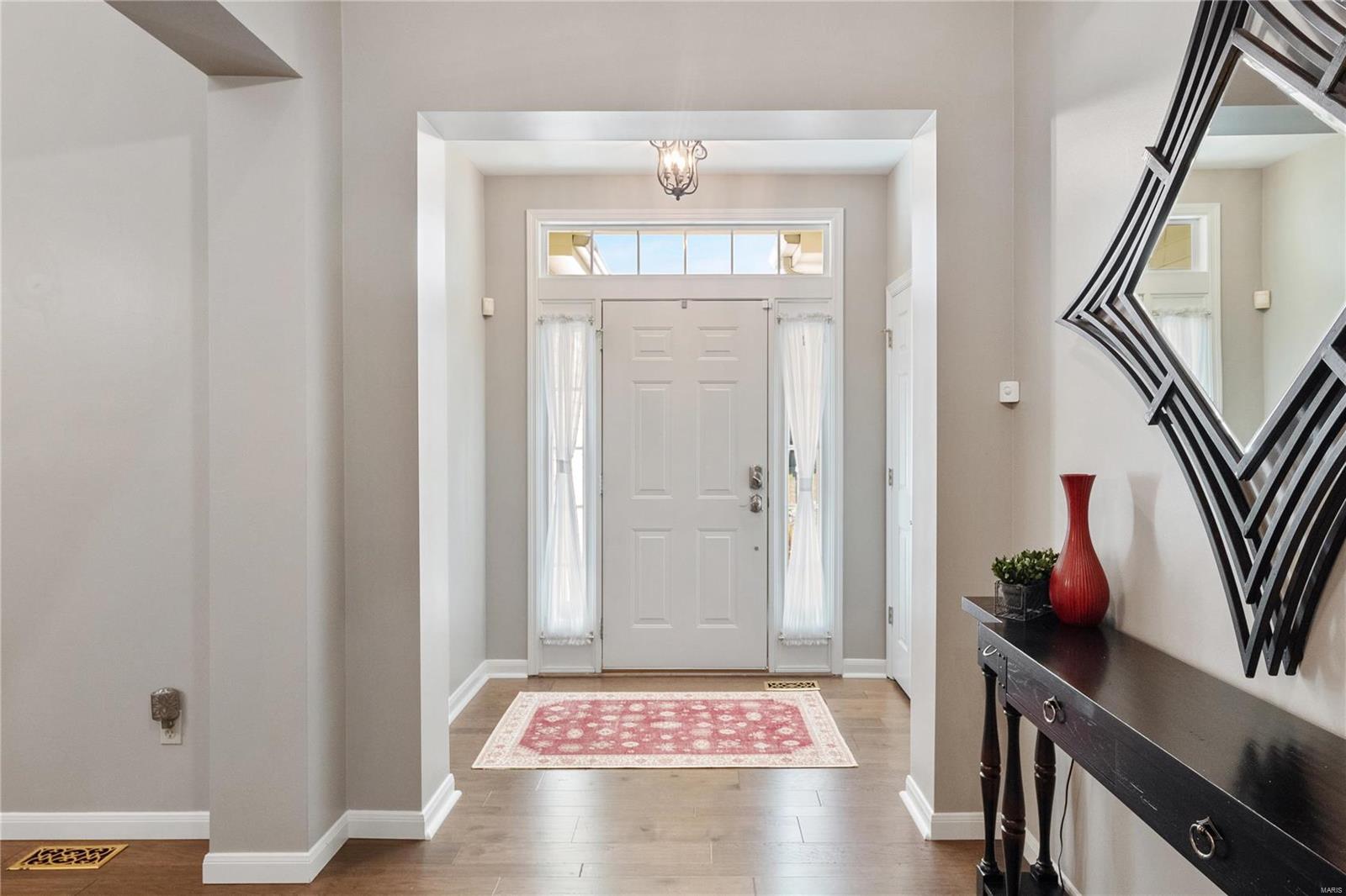 761 Stone Meadow Drive Chesterfield, MO 63005 - Photo 6 of 59