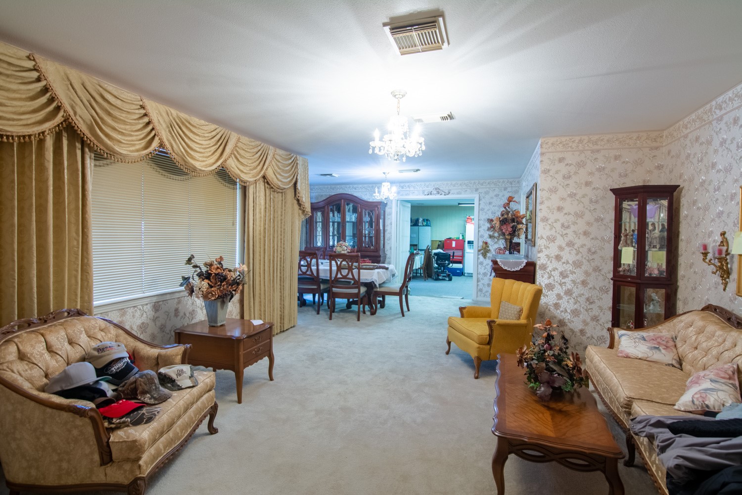 8819 Dowdell Road Tomball, TX 77375 - Photo 5 of 26