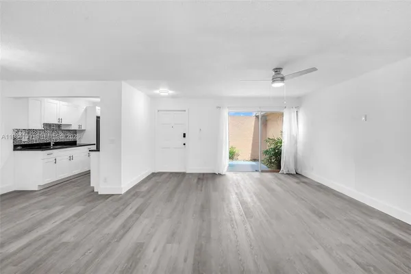 $2,200 | 7344 Southwest 8th Court, Unit 2, North Lauderdale, FL 33068