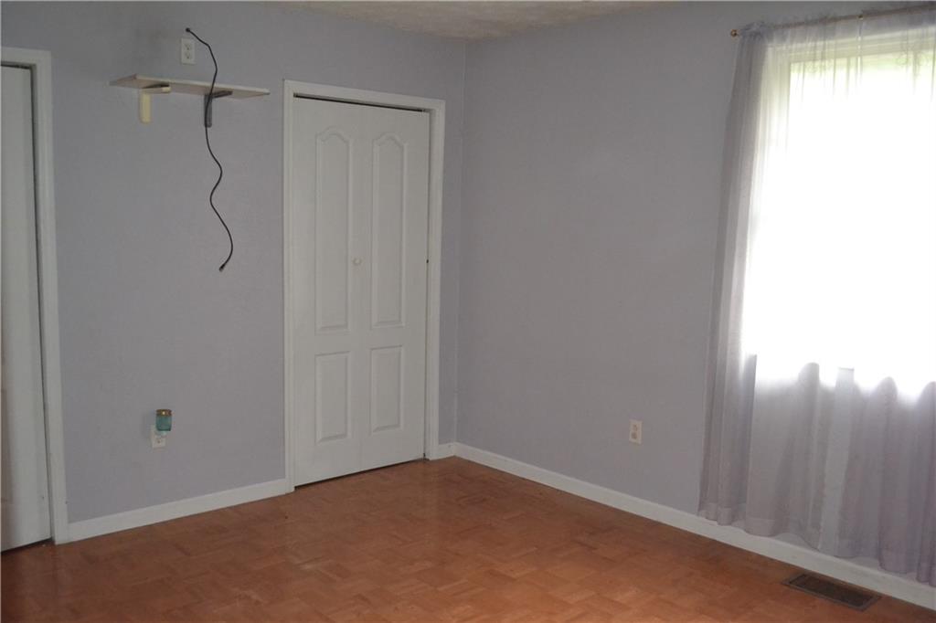 138 Mowl Road Washington, PA 15301 - Photo 34 of 43 a view of a room