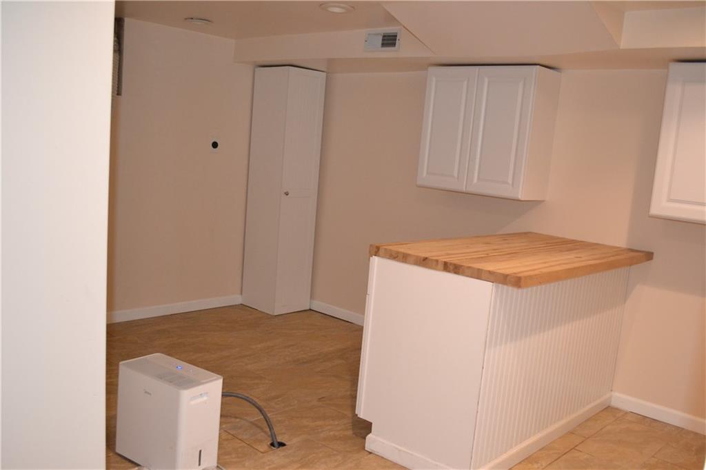 138 Mowl Road Washington, PA 15301 - Photo 10 of 43 a view of utility room