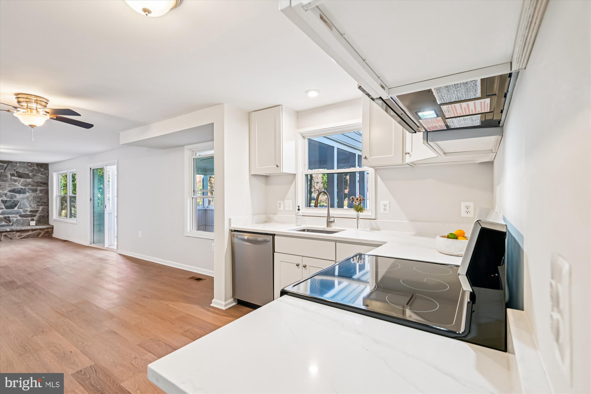 3092 Sussex Place Riva, MD 21140 - Photo 20 of 105 a view of a workspace with furniture and a window