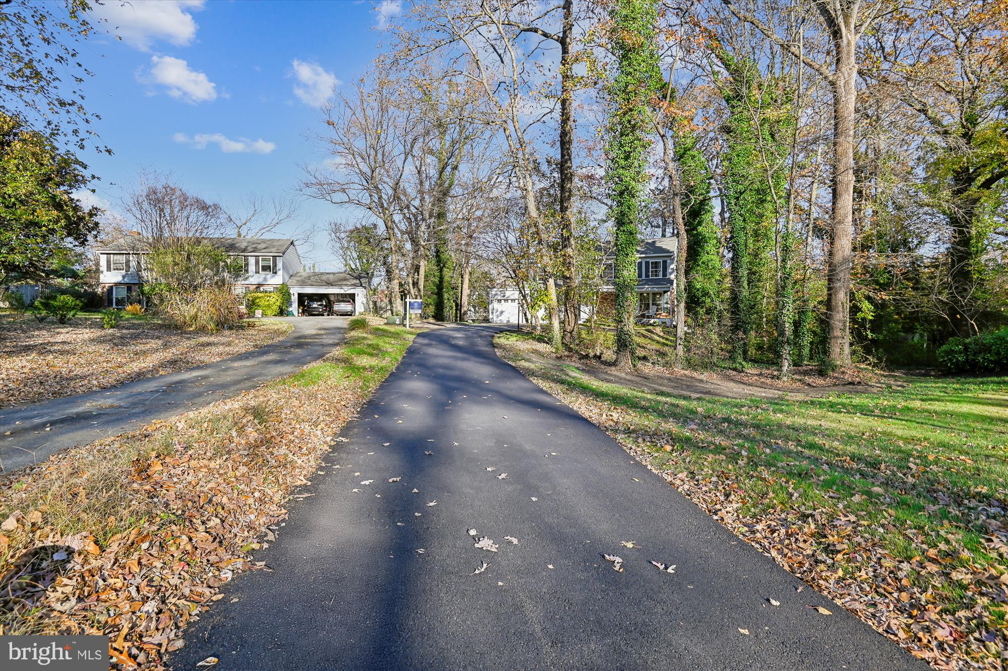 3092 Sussex Place Riva, MD 21140 - Photo 9 of 105 Driveway