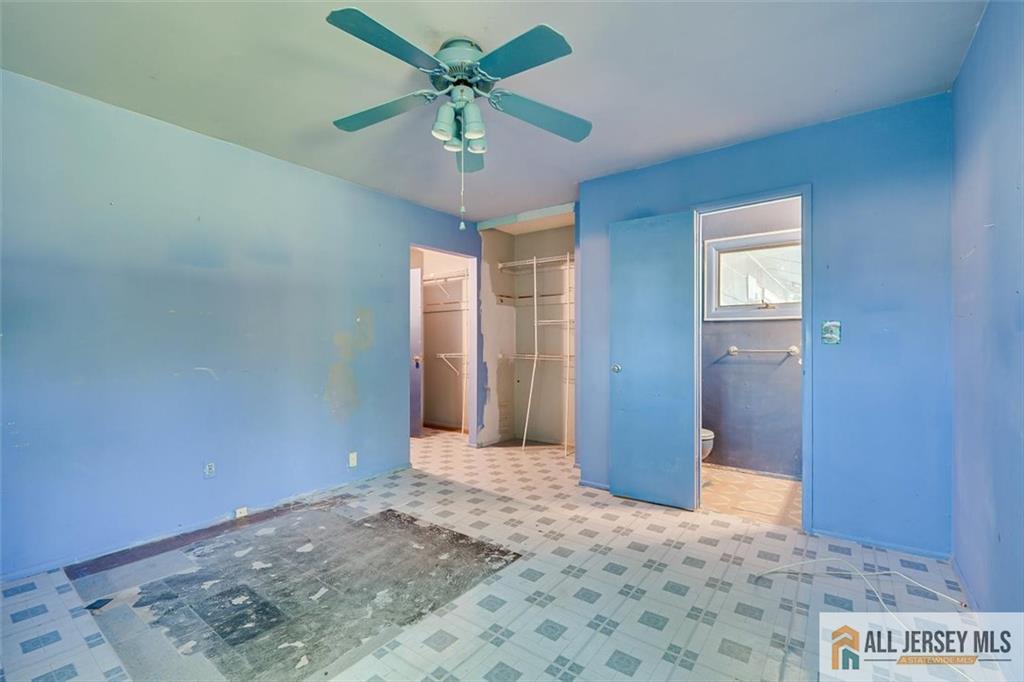 3 Forrestal Road Kendall Park, NJ 08824 - Photo 9 of 19