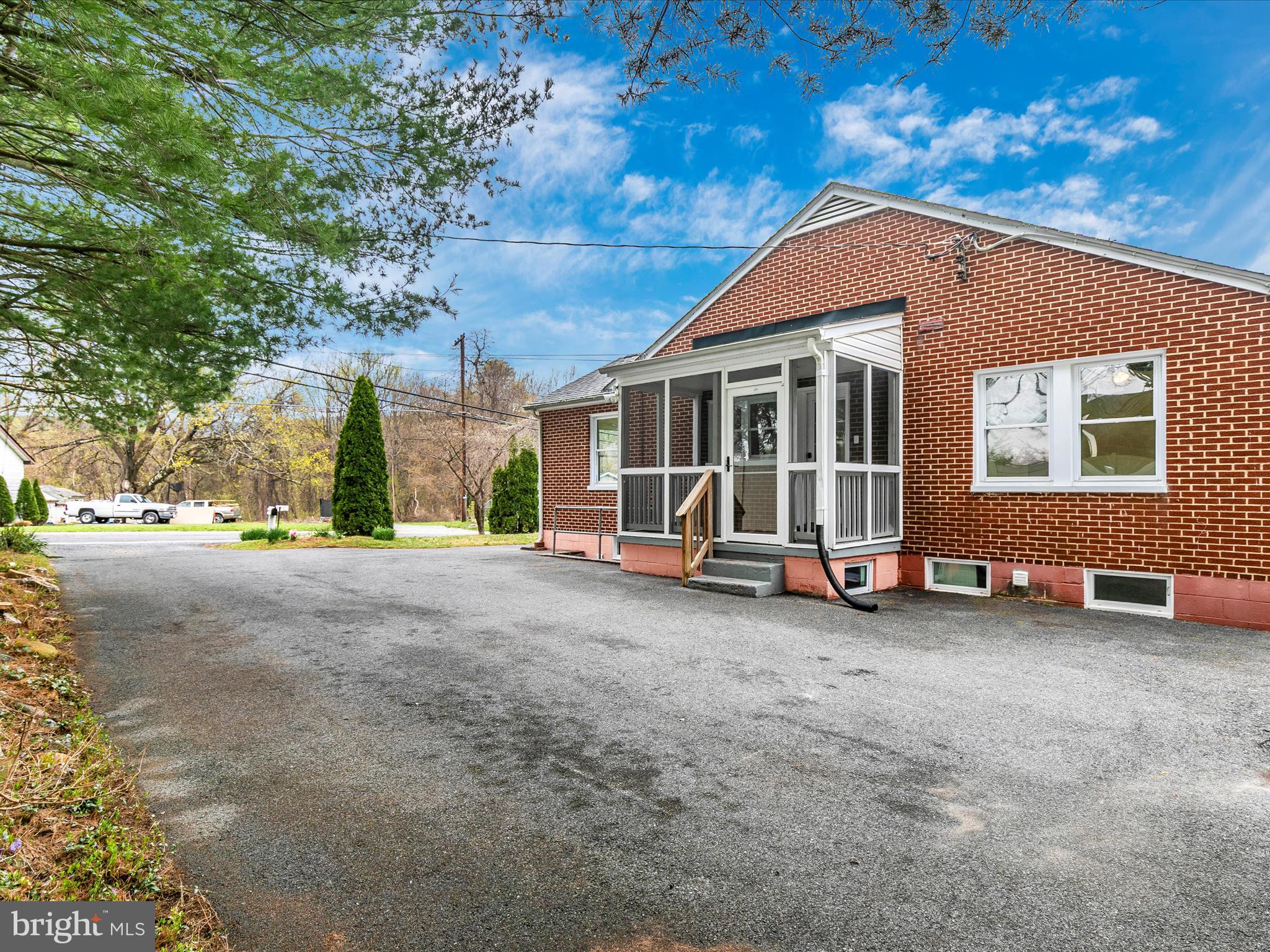 8913 Yellow Springs Road Frederick, MD 21702 - Photo 70 of 77 a view of a house with a patio