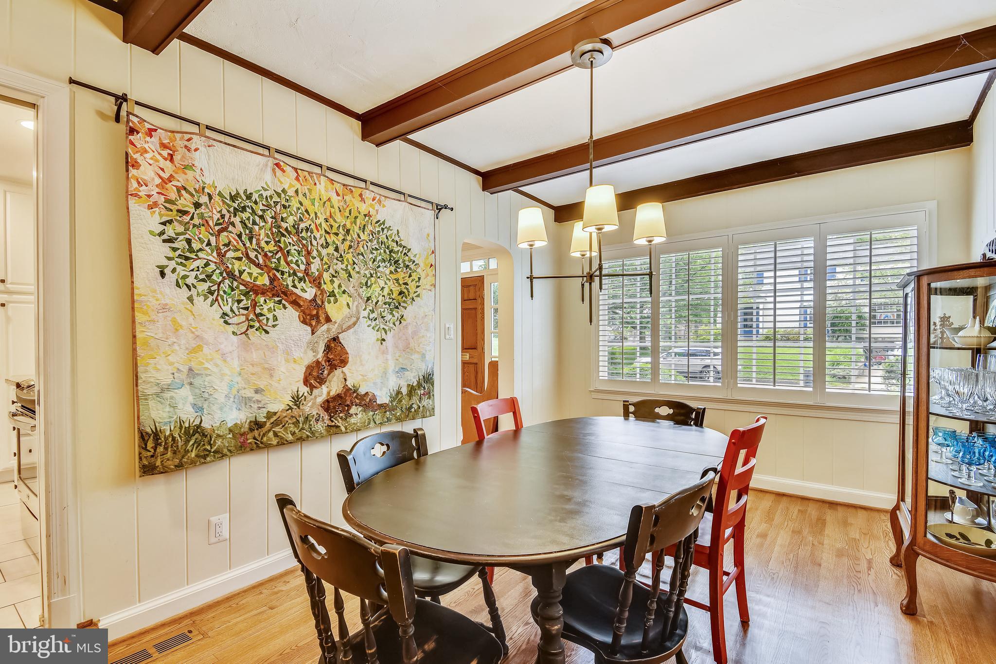 5609 Harwick Road Bethesda, MD 20816 - Photo 20 of 48 Dining room