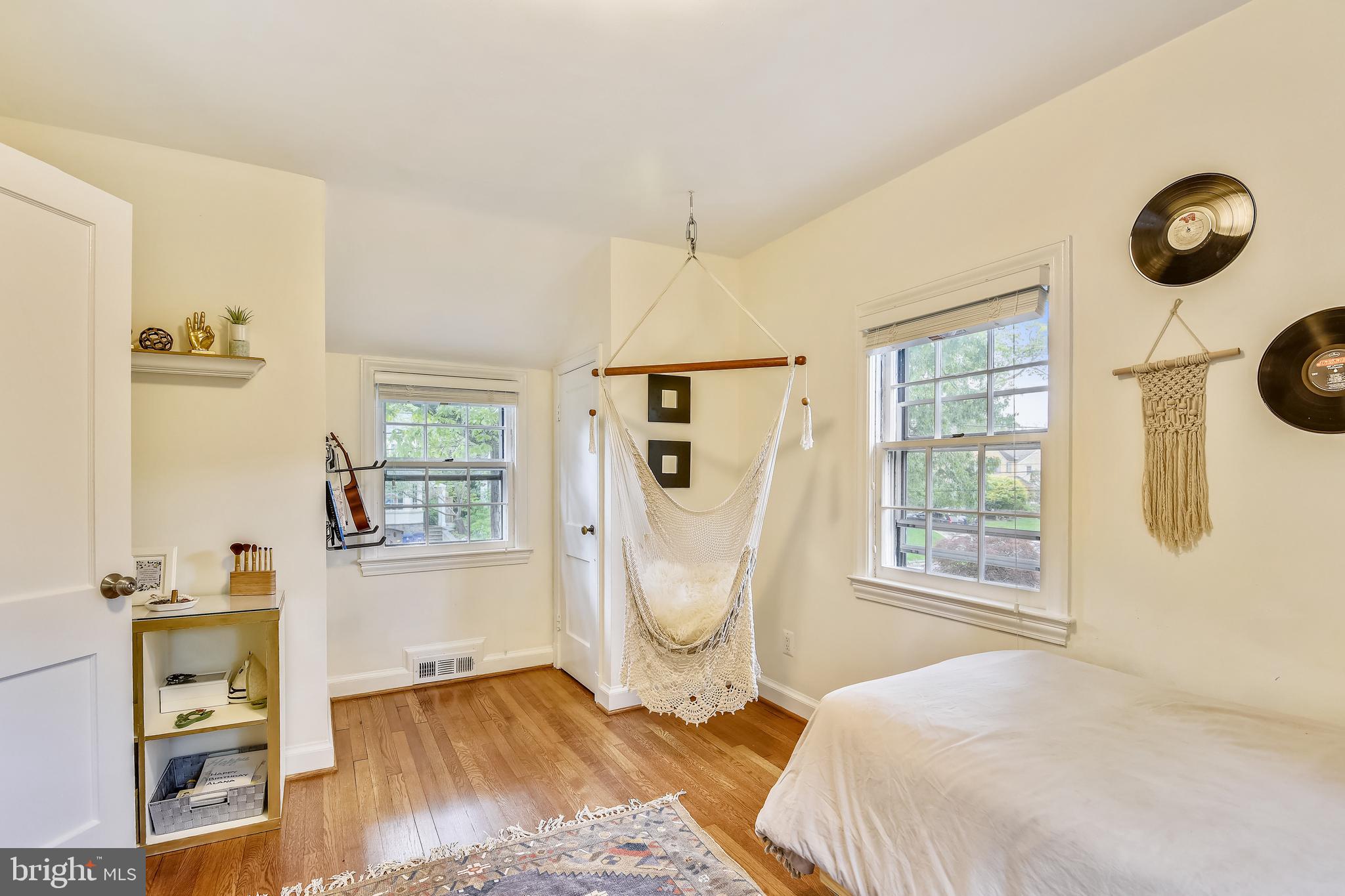 5609 Harwick Road Bethesda, MD 20816 - Photo 27 of 48 Bedroom #2