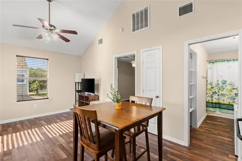 $615,000 | 4373 Harvest Lane, Houston, TX 77004