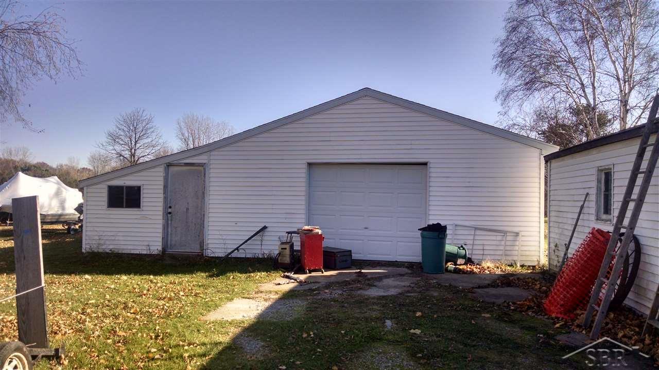 16503 Oakley Road Chesaning, MI 48616 - Photo 11 of 13 Gallery Image 11