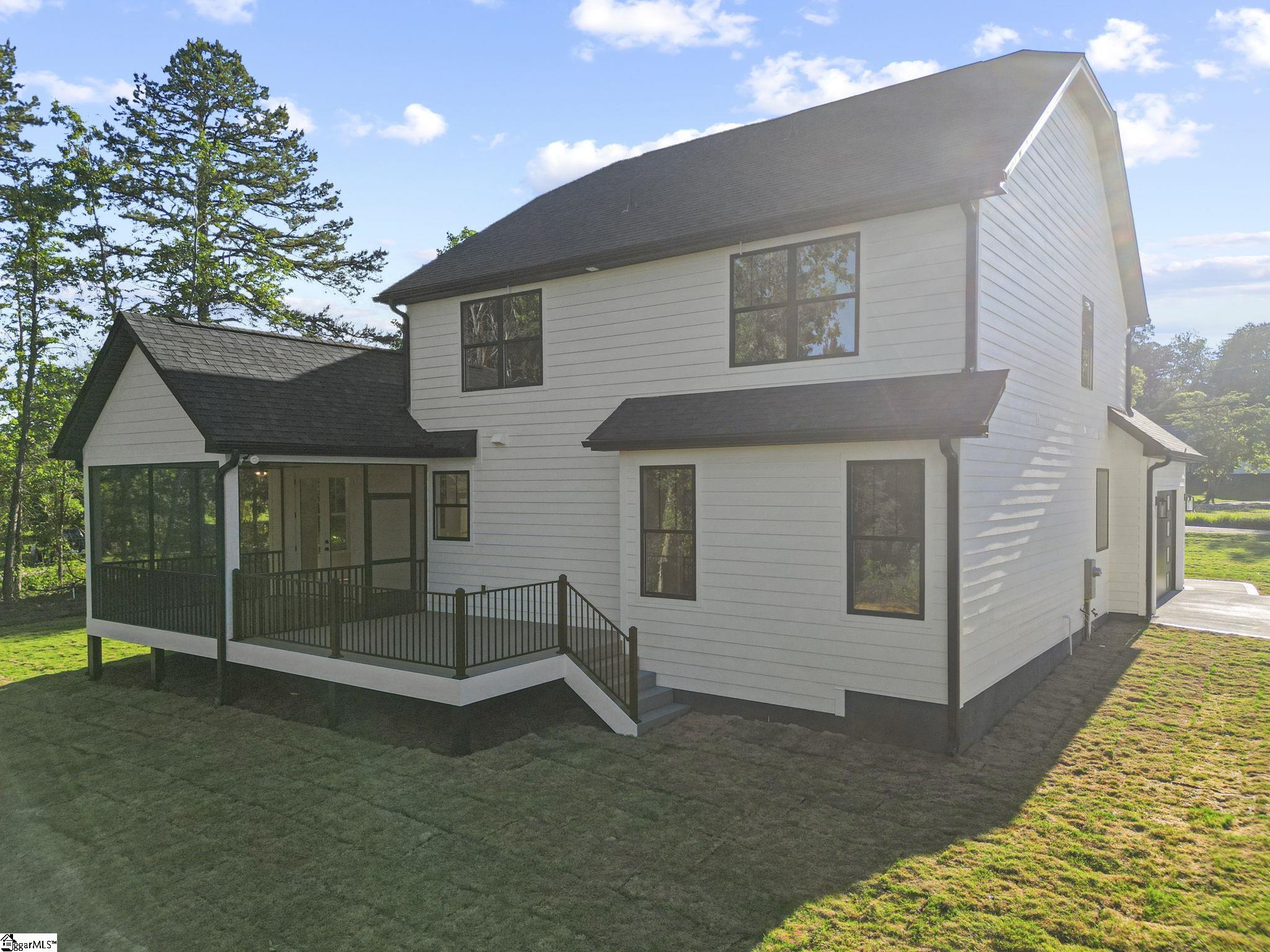 668 Flynn Road Greer, SC 29651 - Photo 13 of 49
