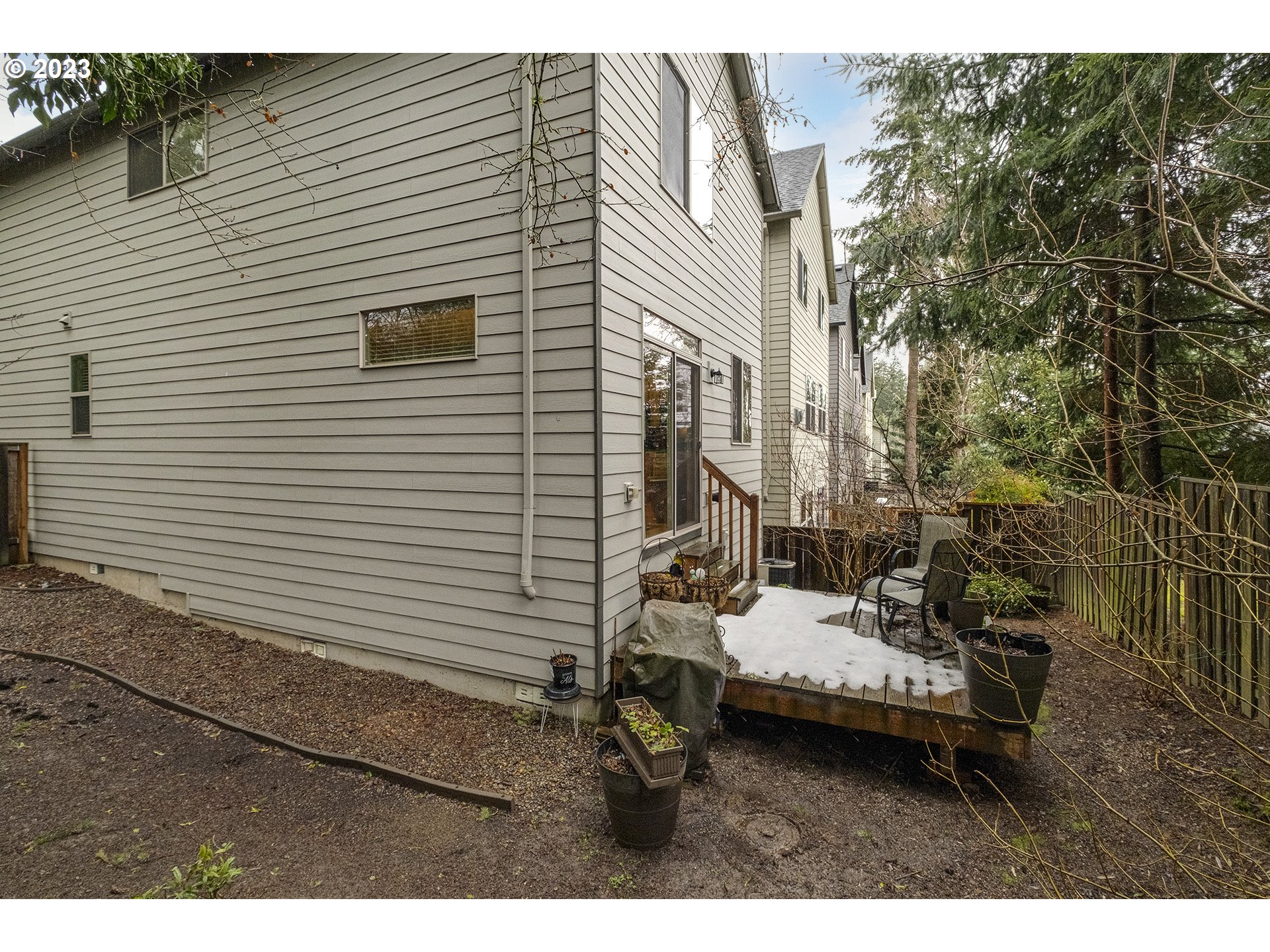 15579 Southwest Stone Ridge Circle Beaverton, OR 97007 - Photo 23 of 25 Deck