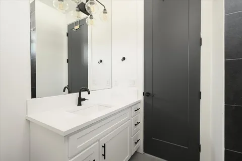 $649,000 | 3700 Clawson Road, Unit 301, Austin, TX 78704