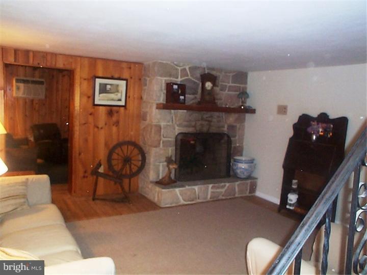2841 St Peters Road Elverson, PA 19520 - Photo 14 of 20