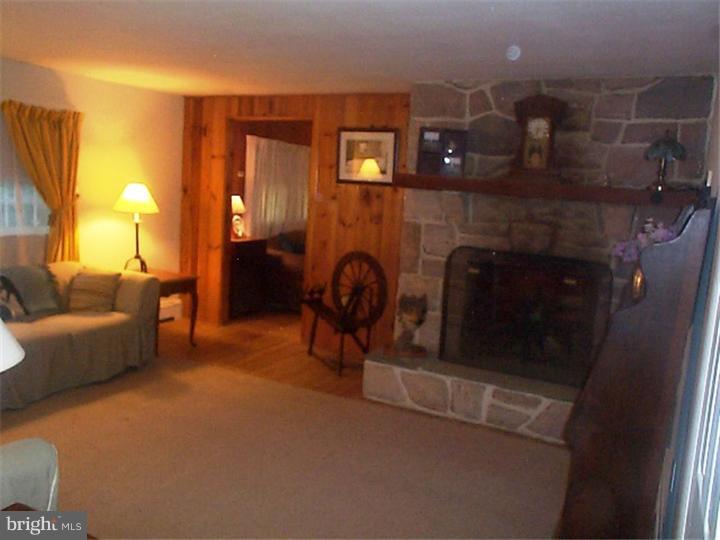 2841 St Peters Road Elverson, PA 19520 - Photo 15 of 20