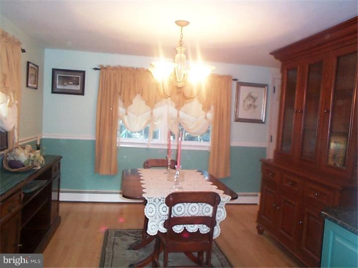 2841 St Peters Road Elverson, PA 19520 - Photo 8 of 20