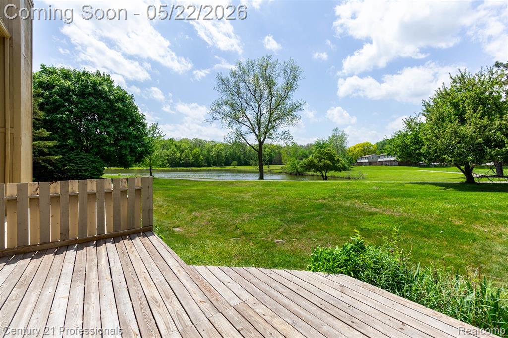574 Tennyson Rochester, MI 48307 - Photo 34 of 48