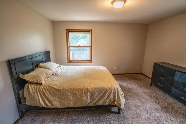 $249,900 | 1925 Hilltop Drive, West Bend, WI 53095