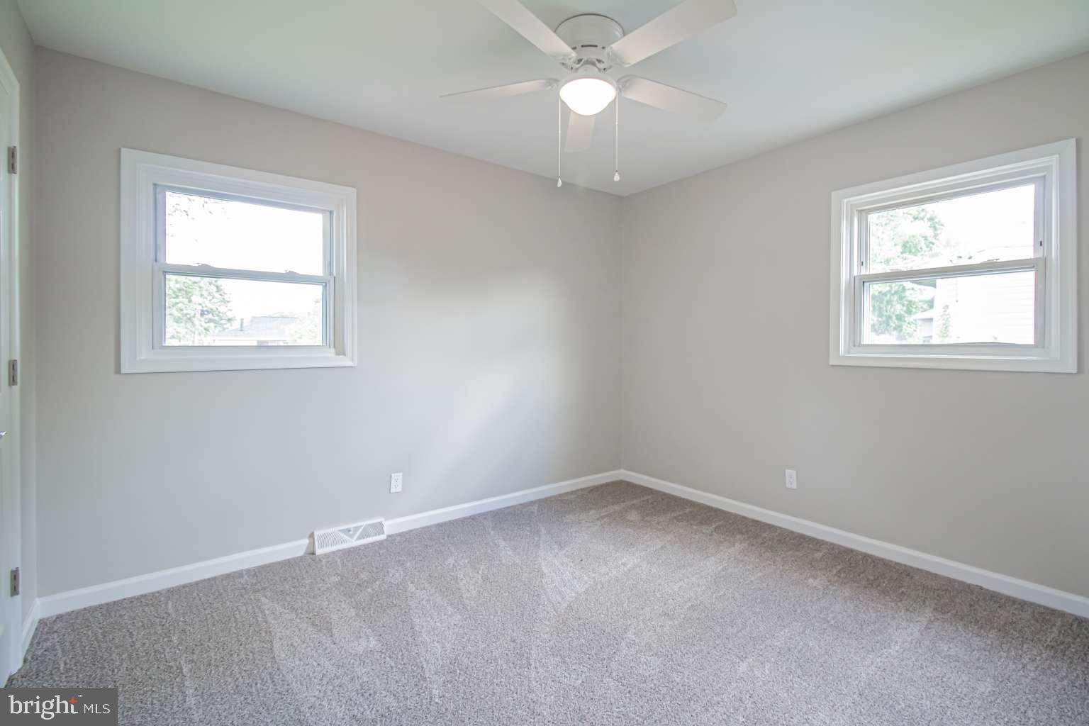 8 Carole Road Newark, DE 19713 - Photo 20 of 29 Gallery Image 20